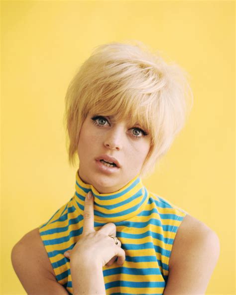 Goldie Hawn in the 60's : r/OldSchoolCool