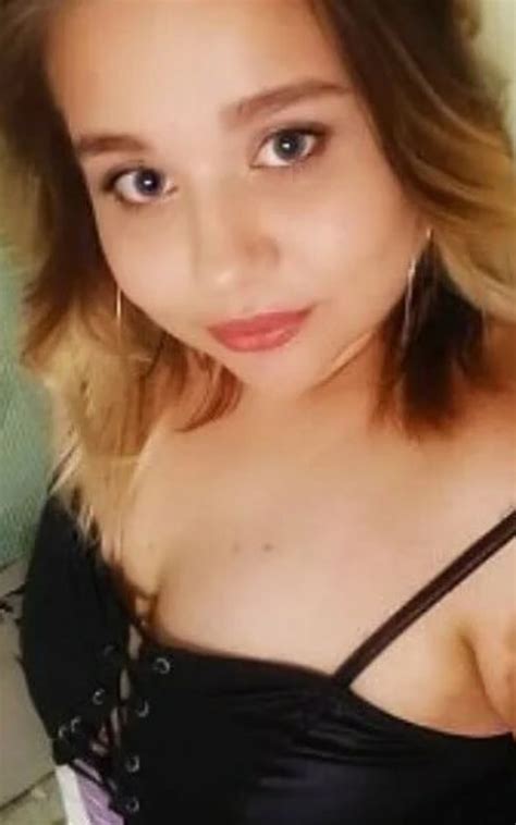 Mayapoprotskaya's skype model profile - LiveCamModelShows.com