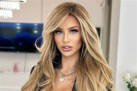ALEKSANDRA POKAZALA TRUDNIČKI STOMAK I RASPLAKALA PRATIOCE: Emotivne ...