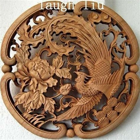 Pin by Рита on деревянное зодчество | Carved wood wall art, Wood wall ...