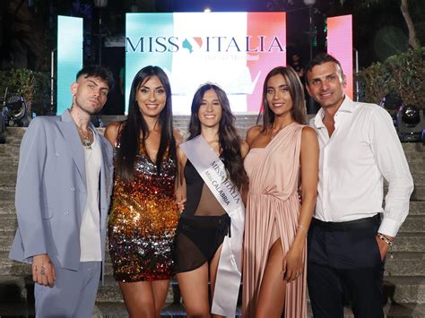 Angelica De Seta emozionata per lo scettro di Miss Calabria, ma il