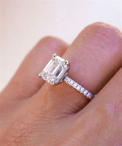 9 Carat Emerald Cut Diamond Ring - Diamond