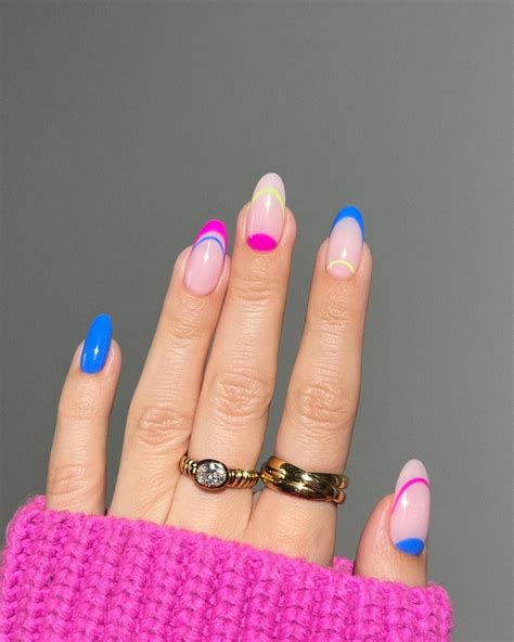 Colored French Manicure