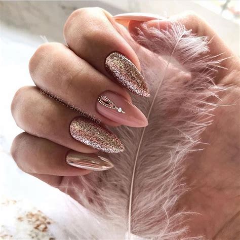 Pin by Марина Бондар on Ногтики | Манікюр, Ідеї манікюру, Новорічний ...