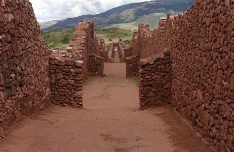 7 Day The Highlights of Peru | Intricate frescoes to architectural marvels