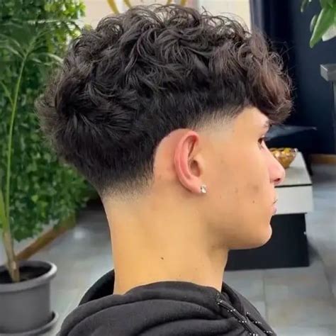 Low Taper Fade Curly Hair Curly Hair Taper Fade With Beard