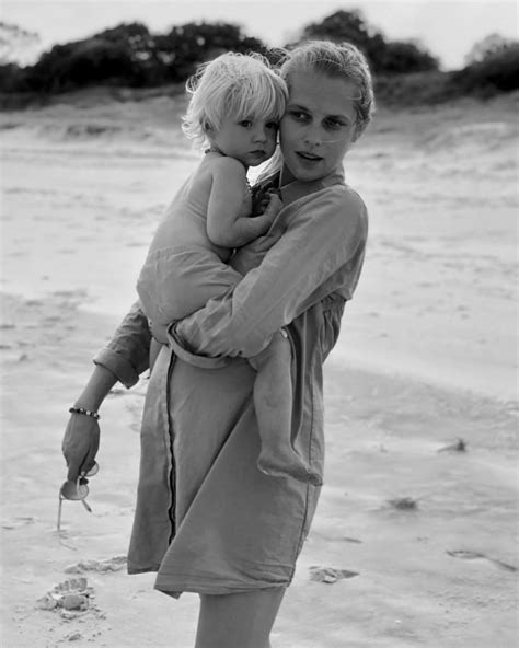 Teresa Palmer | Here’s my non traditional before and after photo