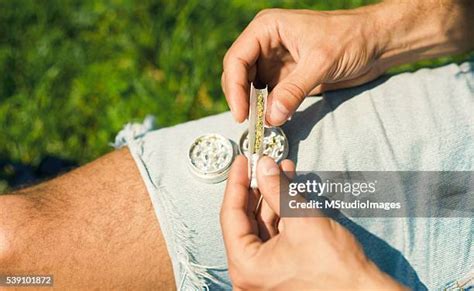 Weed Rolling Papers Photos and Premium High Res Pictures - Getty Images