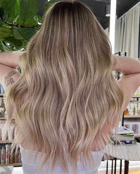Поцелуй солнца окрашивание Блонд | Long hair styles, Hair styles ...