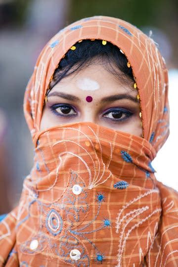 indian tamil hindu woman traditional sari thaipusam celebration