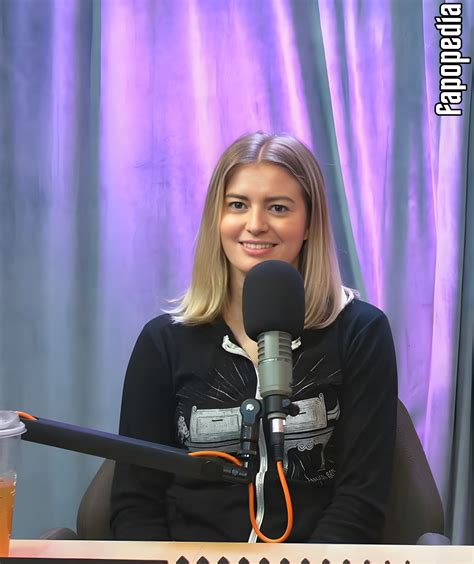 Elyse Willems Nude Leaks - Photo #2779945 - Fapopedia