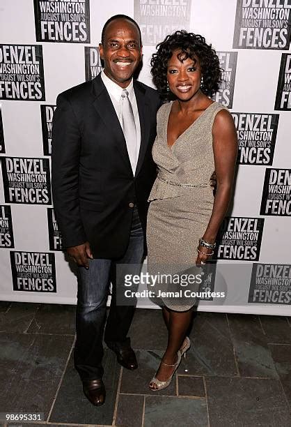 Tennin Photos and Premium High Res Pictures - Getty Images