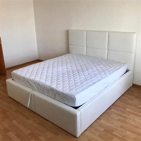 Кровать с подъёмным механизмом и большим коробом для хранения ...