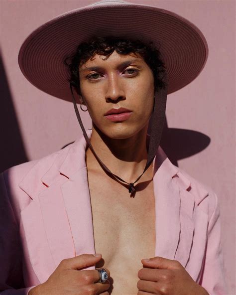 Non Binary Clothing Brands Transforming the Fashion Industry – offbinary