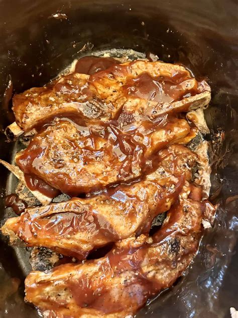 how to cook country style ribs in the crockpot