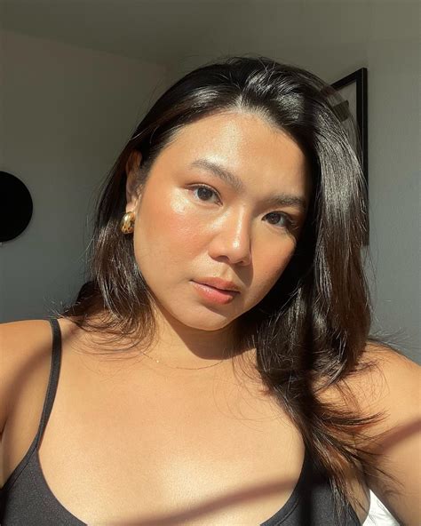 Can You Mix Vitamin C and Niacinamide? A Derm Explains | Who What Wear
