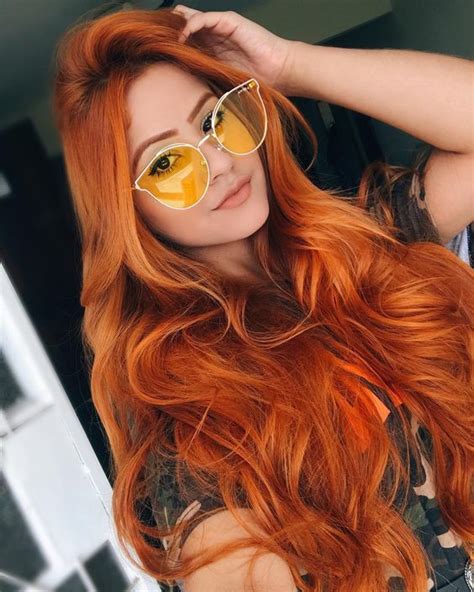 Цвет волос, который молодит - модные оттенки с фото