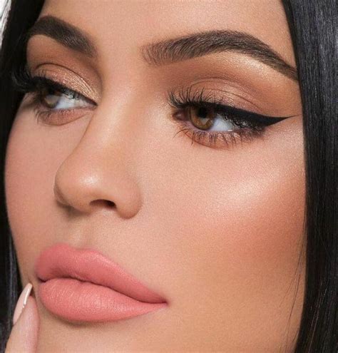 Нюдовый макияж на каждый день (пошаговая инструкция) | Ways to Beauty ...