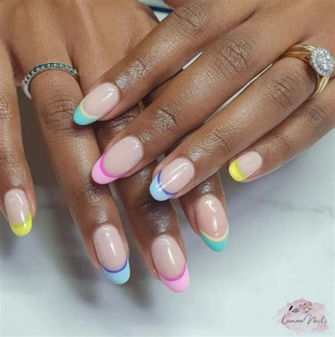 50 Colored French Tip Nails for Cute, Classy Looks