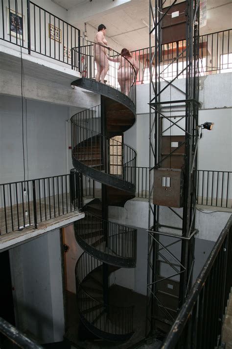 Big Nudes Descending A Staircase – Love Art Lab