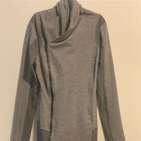 lululemon precision jacket worn  gem