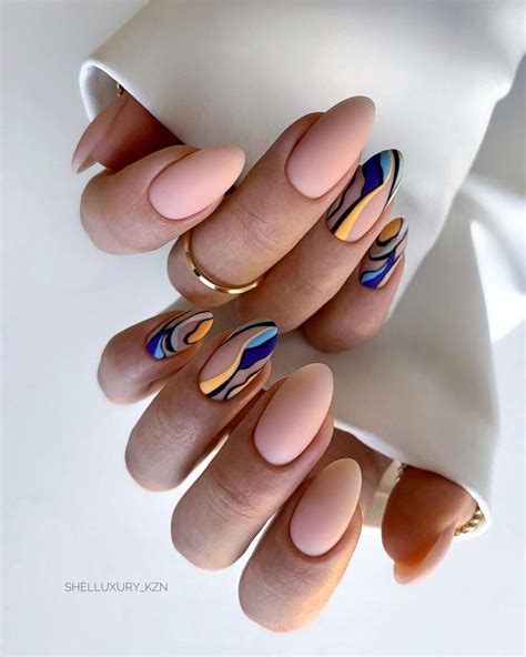 https://www.instagram.com/p/Cb_4W9AtqUC/?igshid=MDJmNzVkMjY= | Nail art ...
