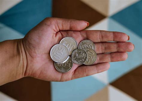 moneda en bali efectivo tarjetas  consejos utiles postales de bali