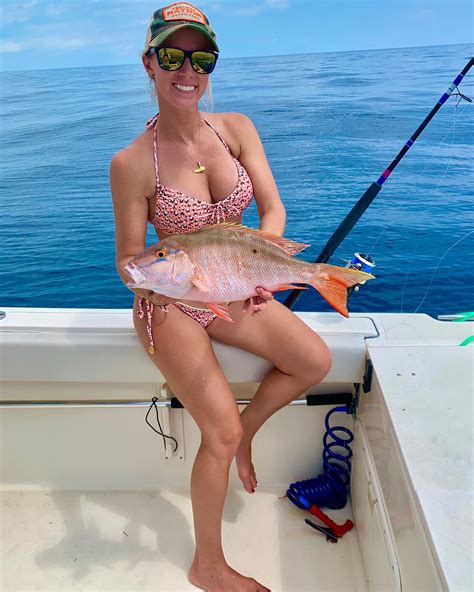 Vicky Stark Fishing - SUBSCRIBE TO MY YOUTUBE CHANNEL: https://youtu.be