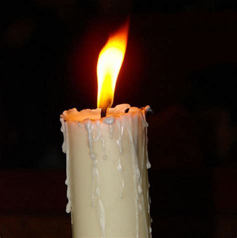 Una vela provoca un incendio | El Diario Ecuador