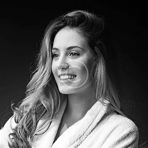 Mystik – Fortune telling tarot cards and horoscope