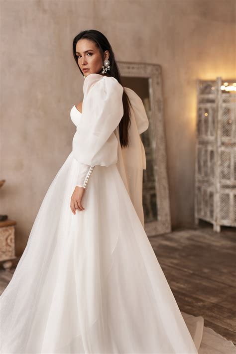 Tulle wedding dress, sweetheart bridal gown with cape, bohem - Inspire