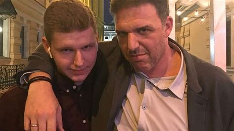 Актер Тесля-Герасимов отреагировал на решение сына Максима Виторгана ...