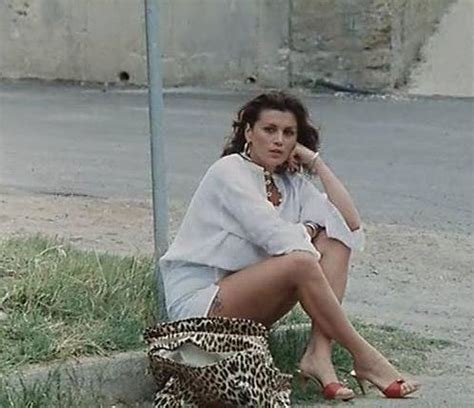 Серена Гранди (Serena Grandi, Serena Faggioli) - актриса - фотографии ...