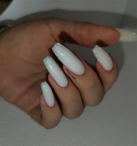 Пин от пользователя selinagharo на доске Nails | Ногти, Длинные ...