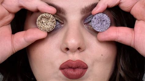 HOLOGRAPHIC EYESHADOWS? | GlamSHOP Holo Pearls Review - YouTube | Holographic, Pearls, Eyeshadow