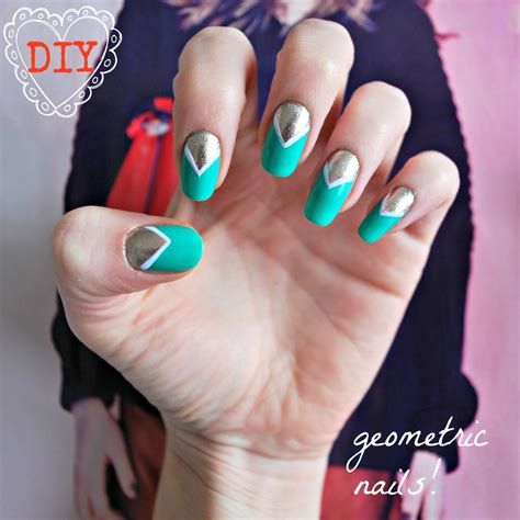 DIY easy geometric nail art! — Caroline Burke | Burkatron