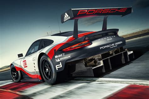 Porsche unveils new 911 RSR - Ferdinand