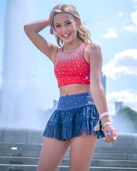 Hailey Jayne Smith - Happy 1st day of Summer!!🌞🏖🌴 . . Swimsuit