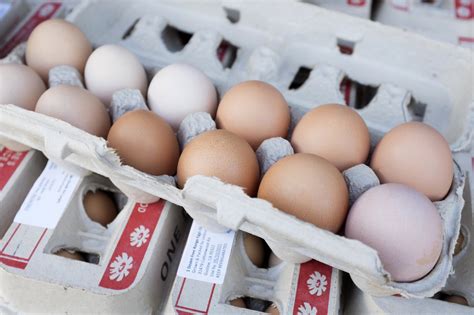 how to know a egg is bad