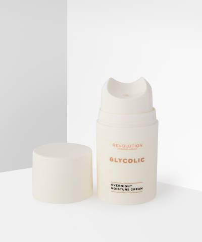 Revolution Skincare Glycolic Acid Glow Overnight Cream at BEAUTY BAY