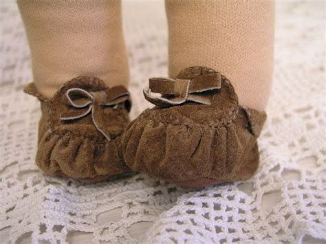 Doll's therapy. Для заболевших куклами. | Куклы, Игрушки, Туфли для куклы