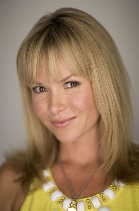 Pin on Amanda Holden [128.6]5'4" Weight 118 Measurements 34-24-34