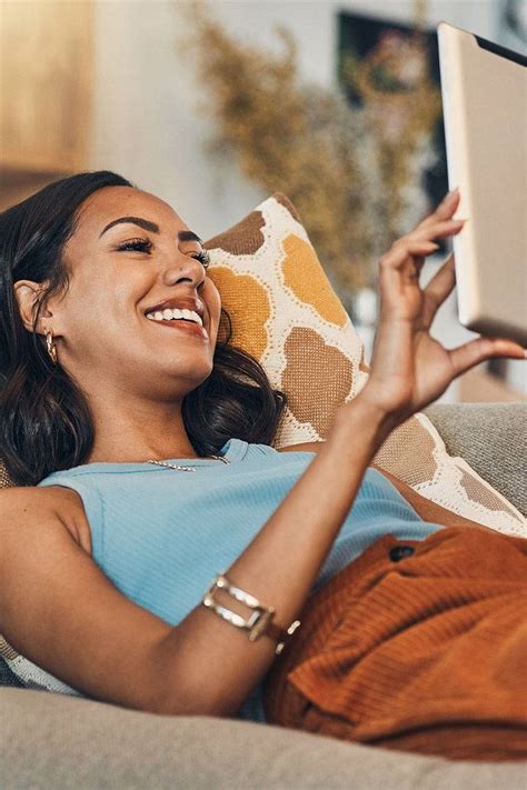 Romance scam: what it is and how to catch it in time