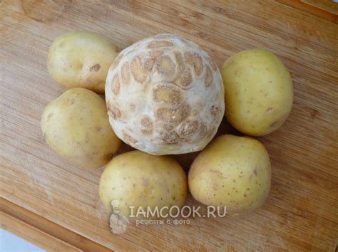 Кролик в вишнёвом пиве с пюре из картофеля и корневого сельдерея ...