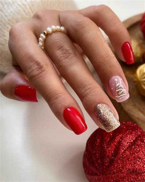 red christmas nails  fab   claus   jealous
