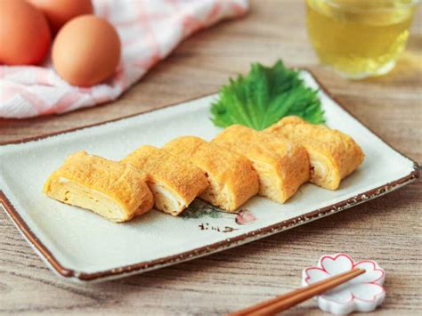 savory tamagoyaki kansai style japanese rolled omelet umami pot