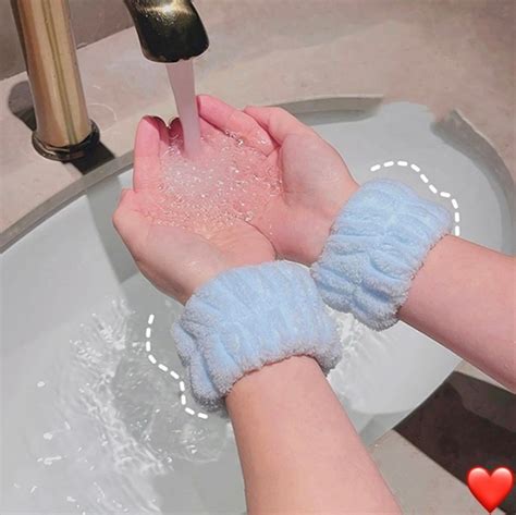 Повязки на руки для умывания ♡ ________ Лучшие подборки товаров с ...