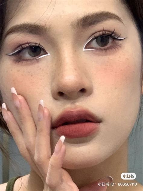 Chinese Makeup - Xiaohongshu 小红书 | Asian eye makeup, Crazy makeup ...