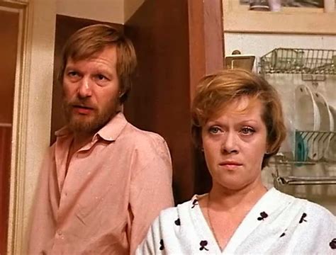 Фильм «Опасный возраст» (1981) - сюжет, актеры и роли, кадры из фильма