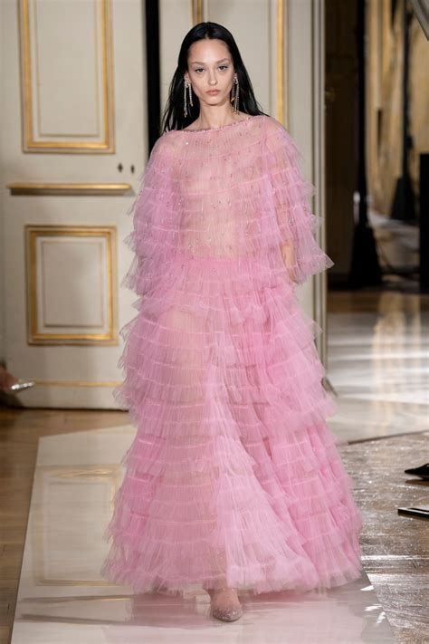 Vestiti cerimonia 2021, gli abiti eleganti più belli dalla couture